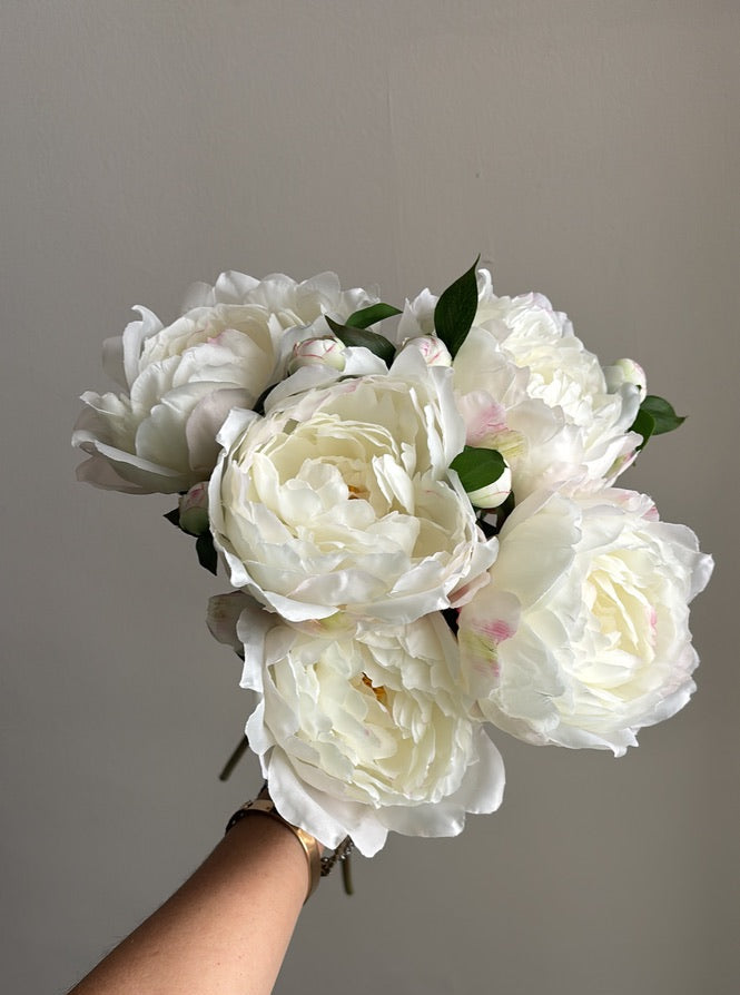 Peonia Premium Blanca con Botón - 48 cm