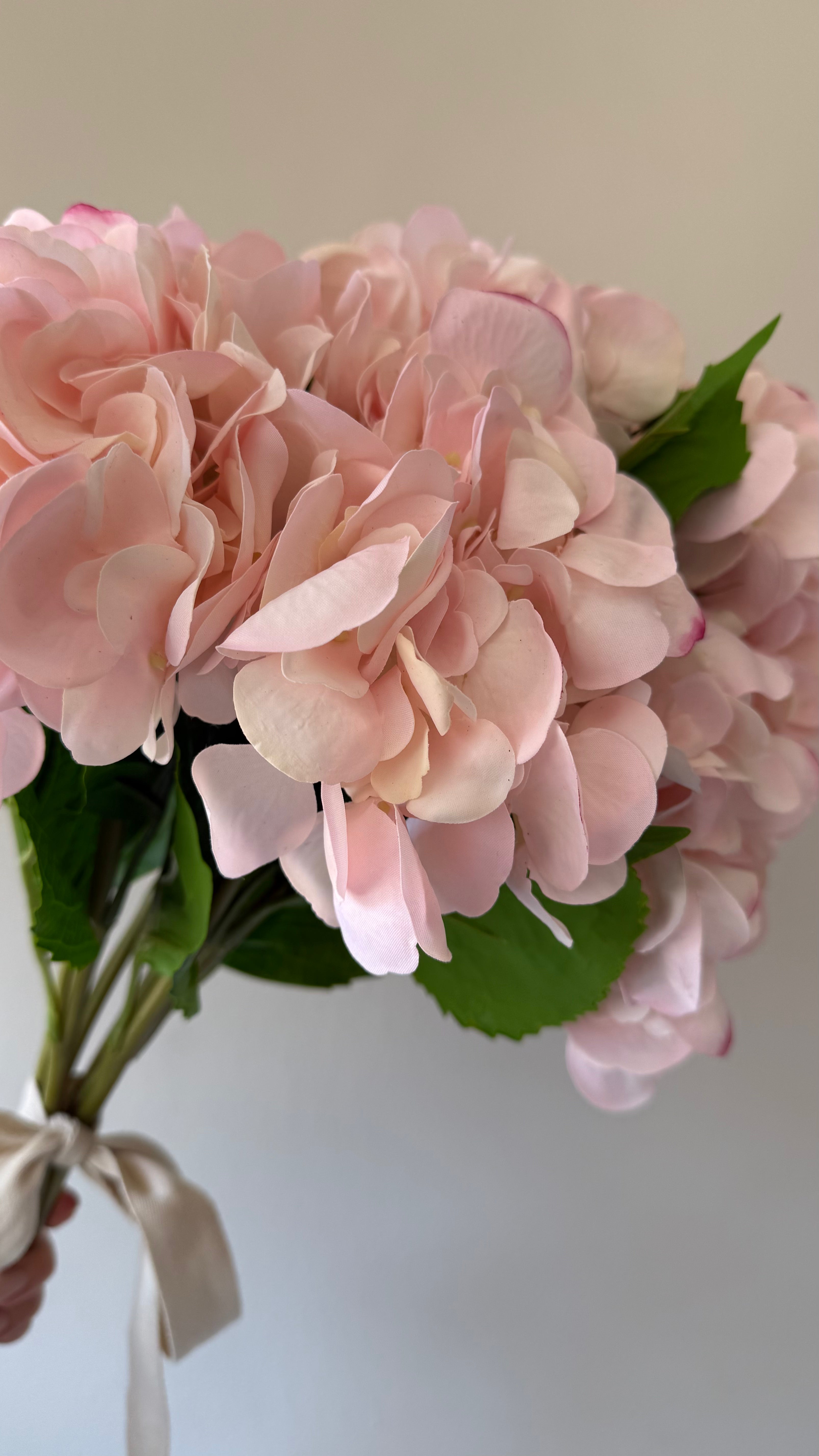 Caja de 6 Hortensias Artificiales Natural Touch rosa