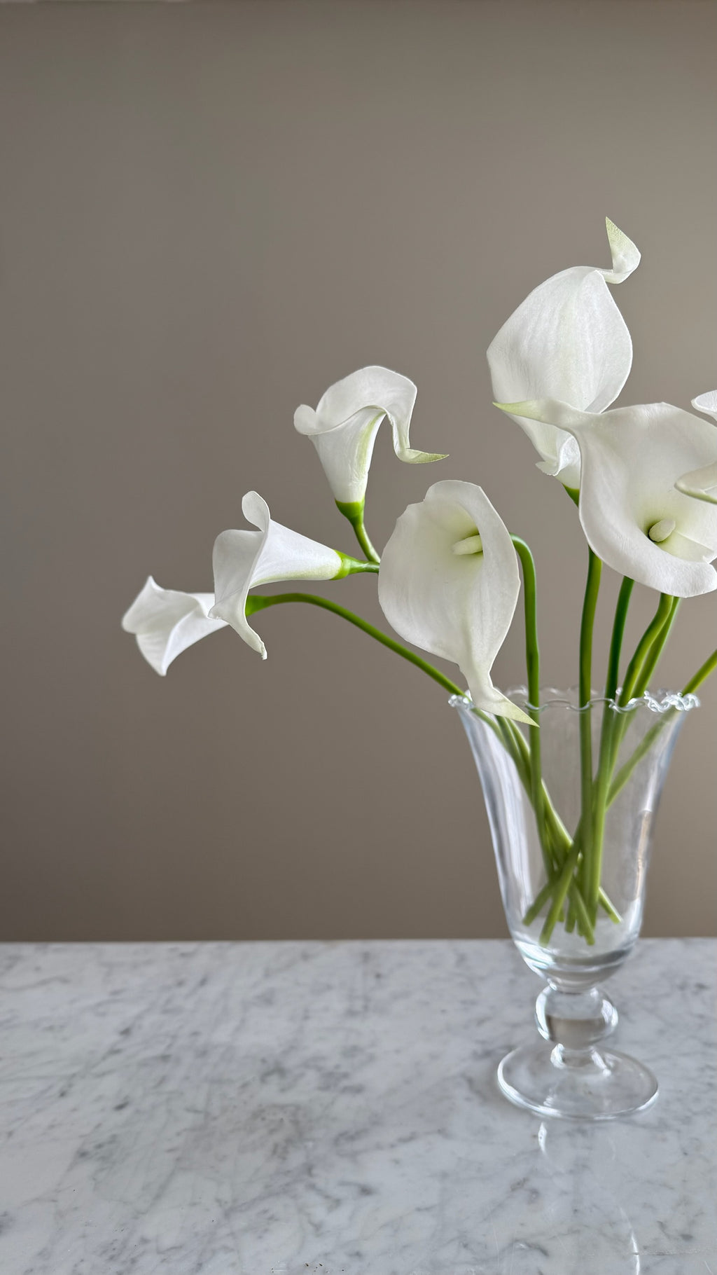 Ramo de Calla Lily Blanco - 36 cm