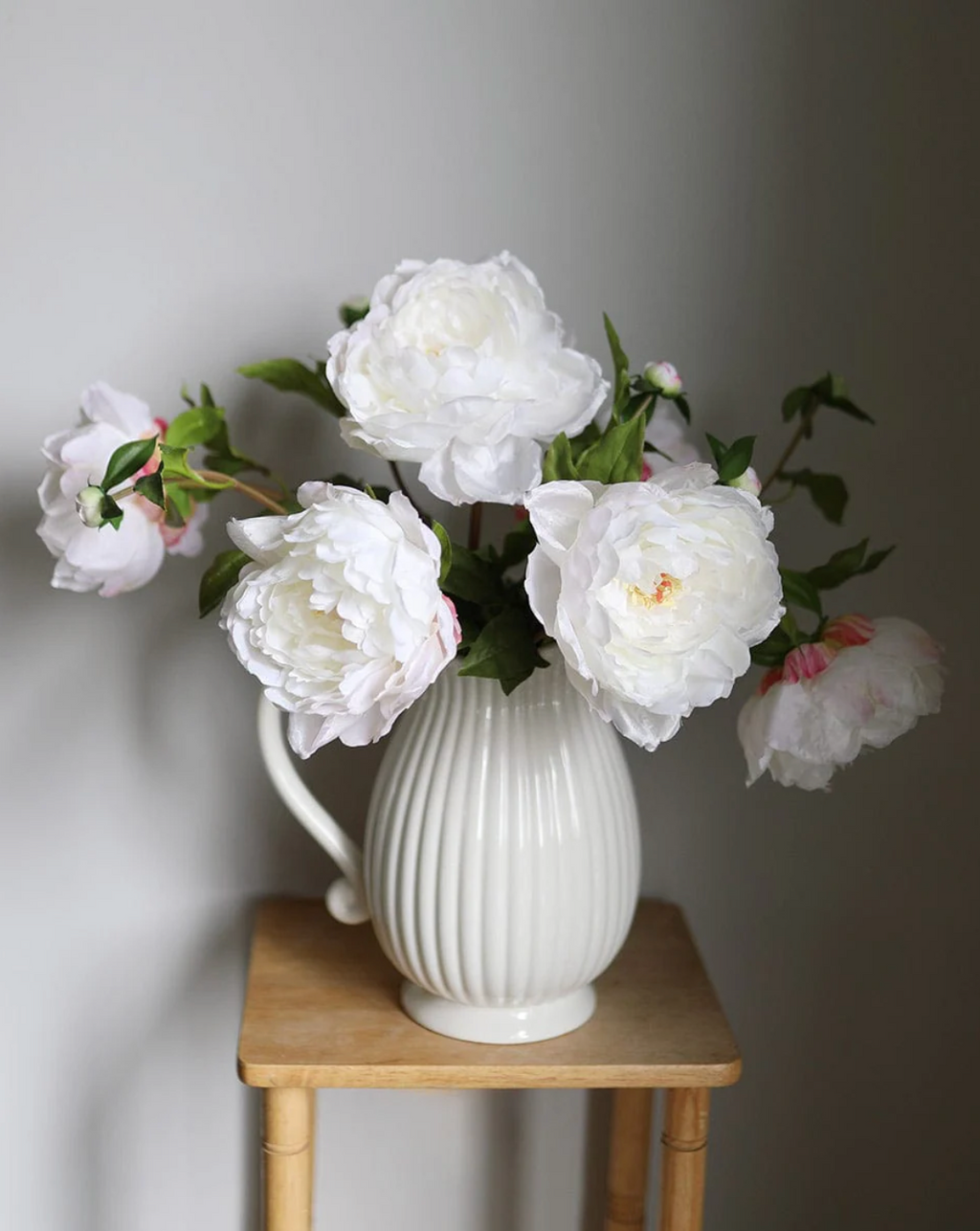 Peonia Premium Blanca con Botón - 48 cm